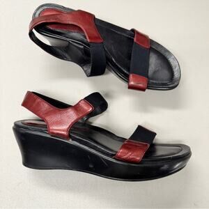 Dansko Black Red Leather Strappy Wedge Sandals Women’s 9.5 Comfort Shoes